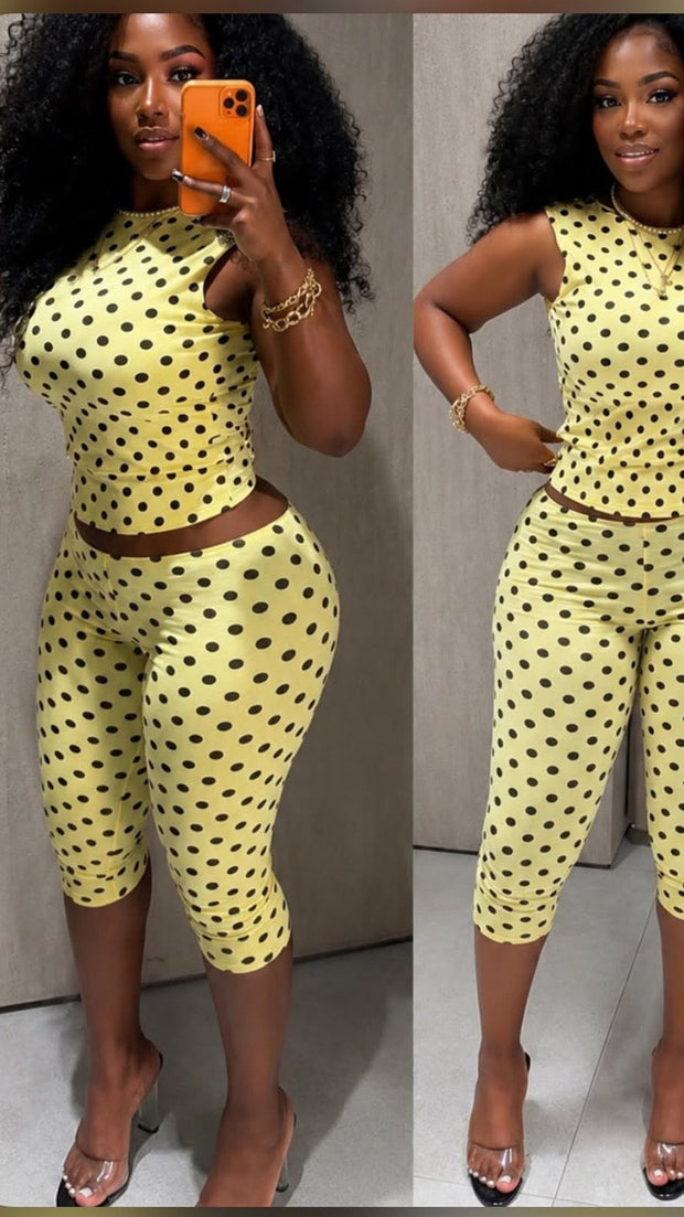 Yellow polkadot Capri Set